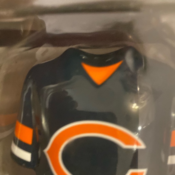 Chicago Bears Game day salt n pepper shakers - Picture 7 of 9